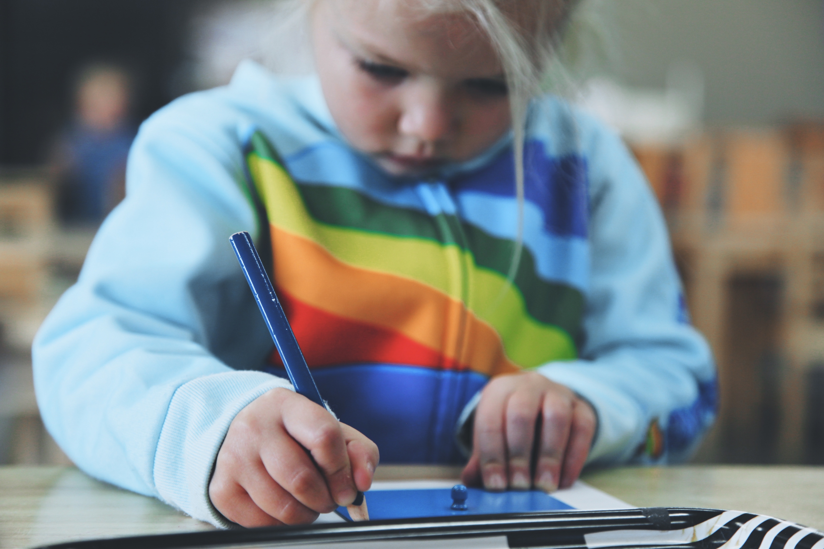 Bacs sensoriels Montessori, qu'est-ce que c'est ? - Le bazar d'Alison -  Blog Lifestyle, Zéro Déchet et Kids